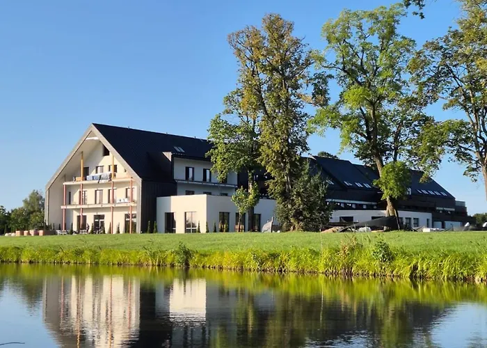 Natural Hotel-Ostroda-Basen Na III Kondygnacji-Pokoje Wellness Z Saunami